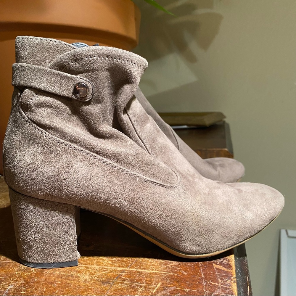 Franco Sarto Newton Suede Heeled Boots Brown Gray